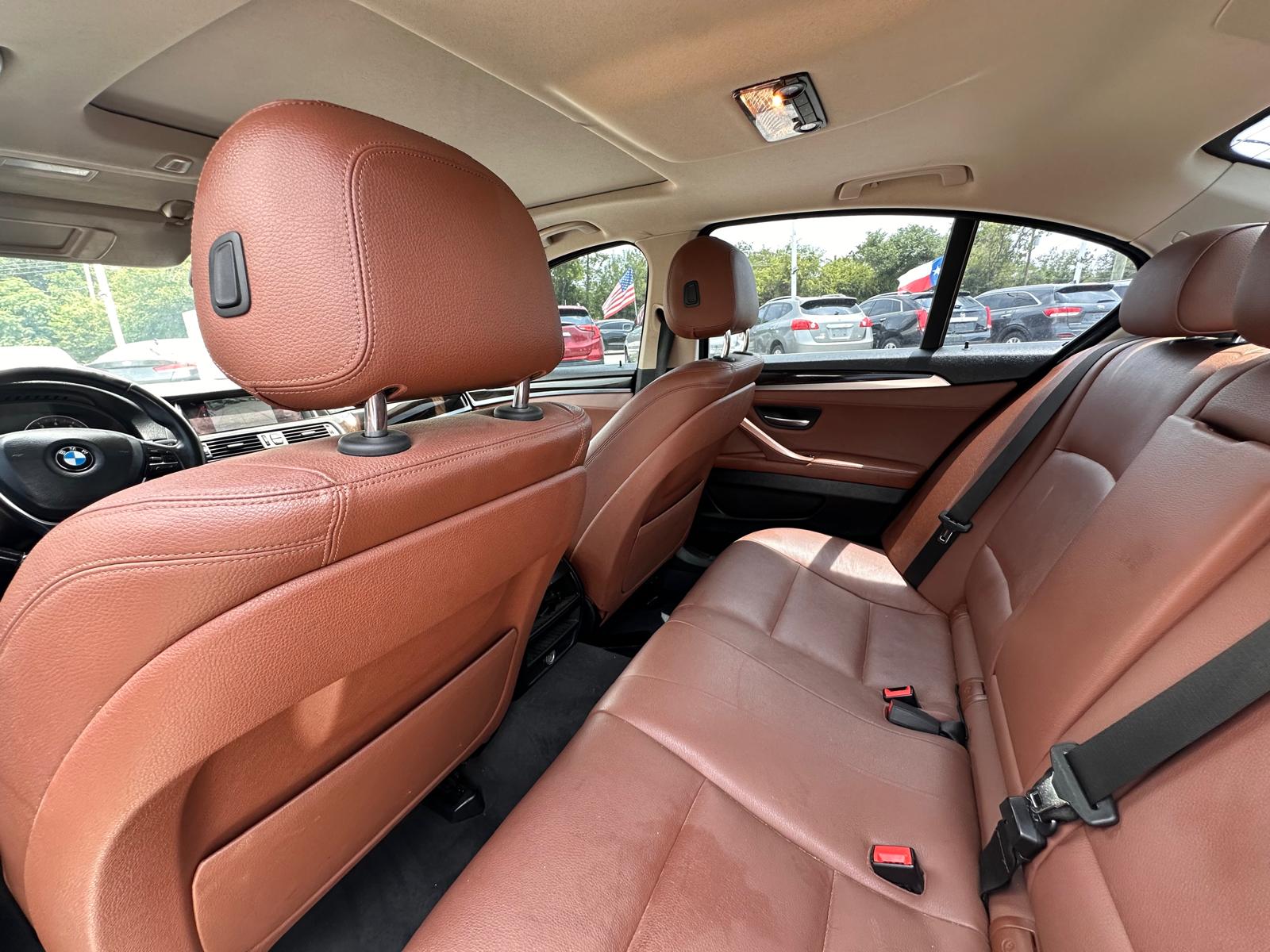 Auto First dealership photo 15